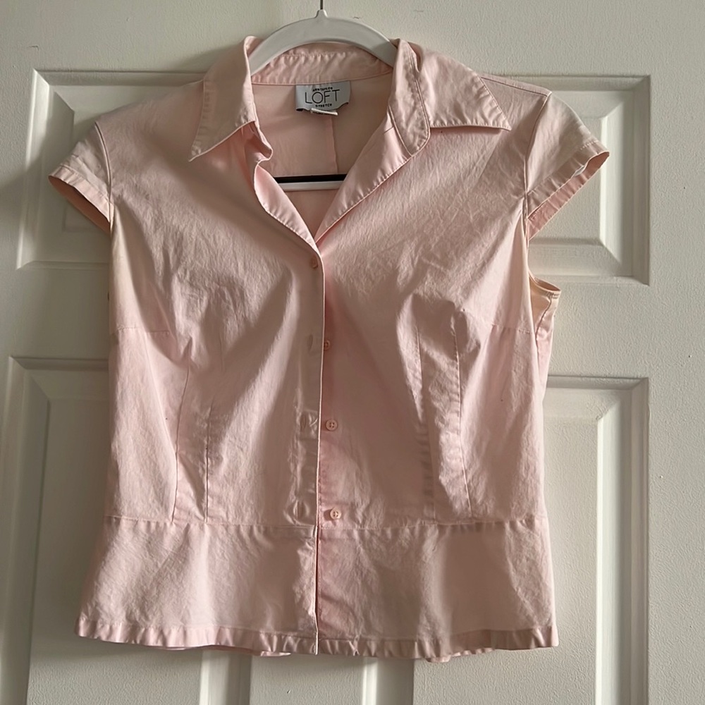 Ann Taylor Loft Light Pink stretchy Blouse size 6